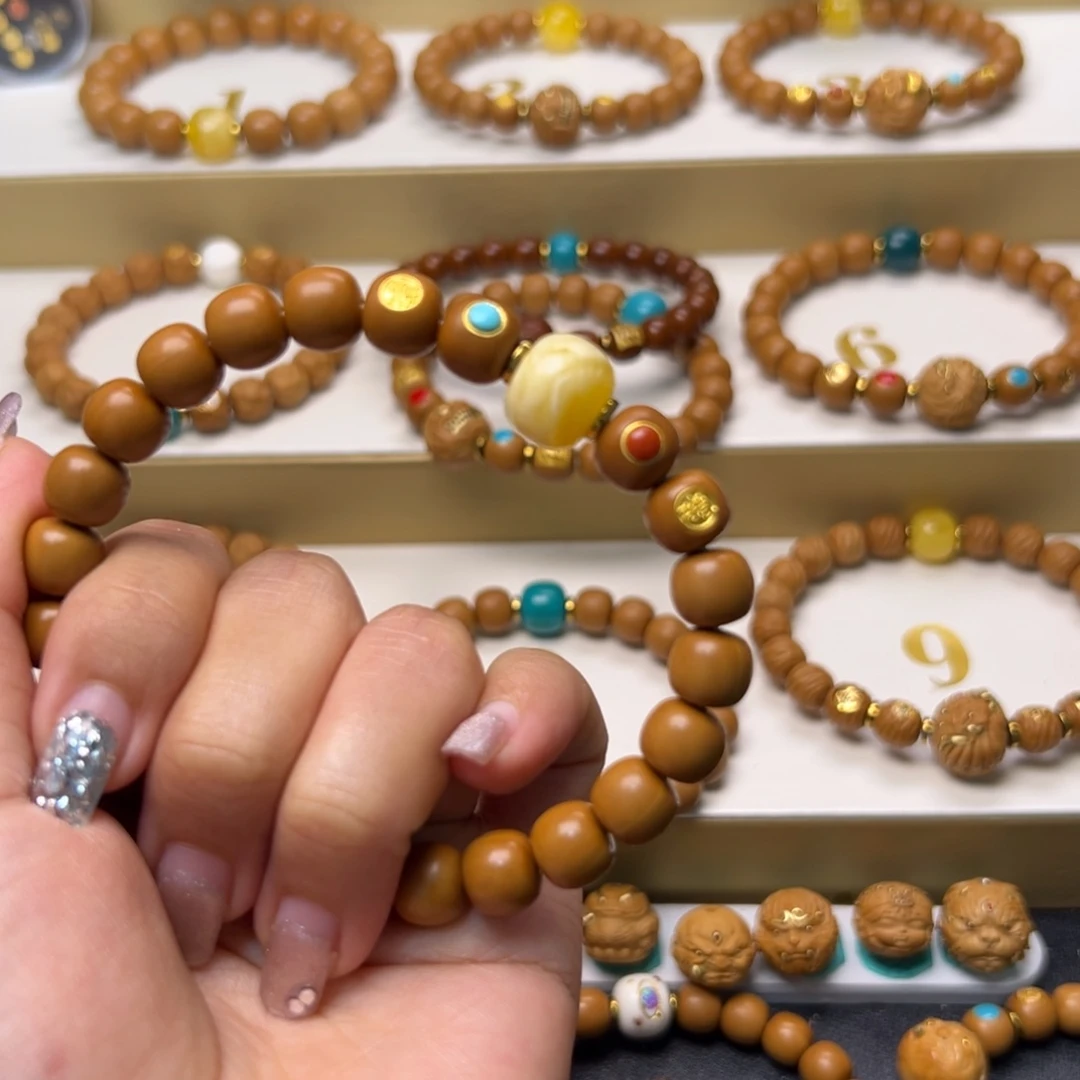 猴头核桃吊坠额****?老型9+四标原矿配饰