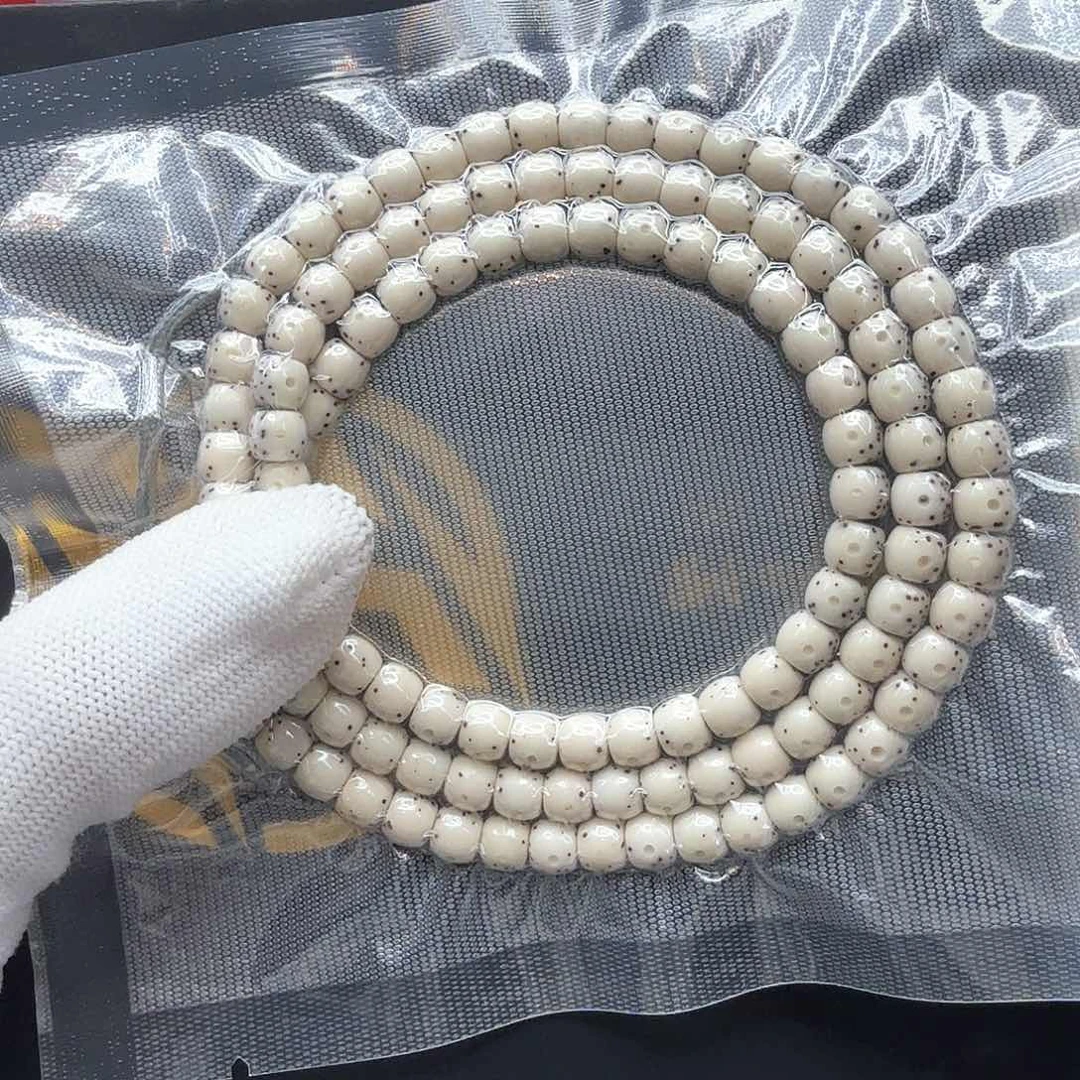 星月菩提吊坠6冰白大眼睛通体6左右 108