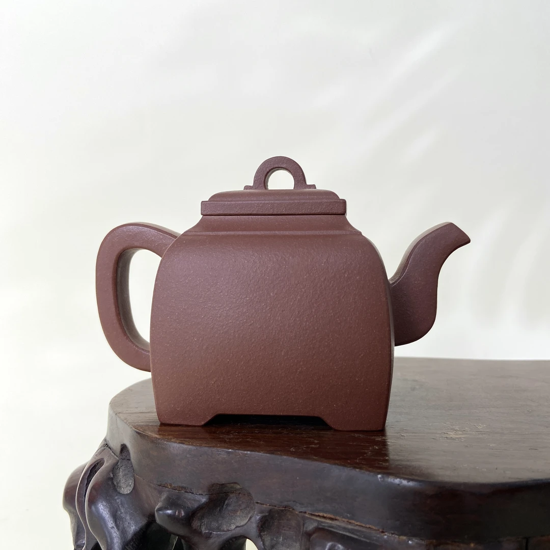 宜兴手工紫砂陶 （吴春香）200cc茶壶GS4214-13