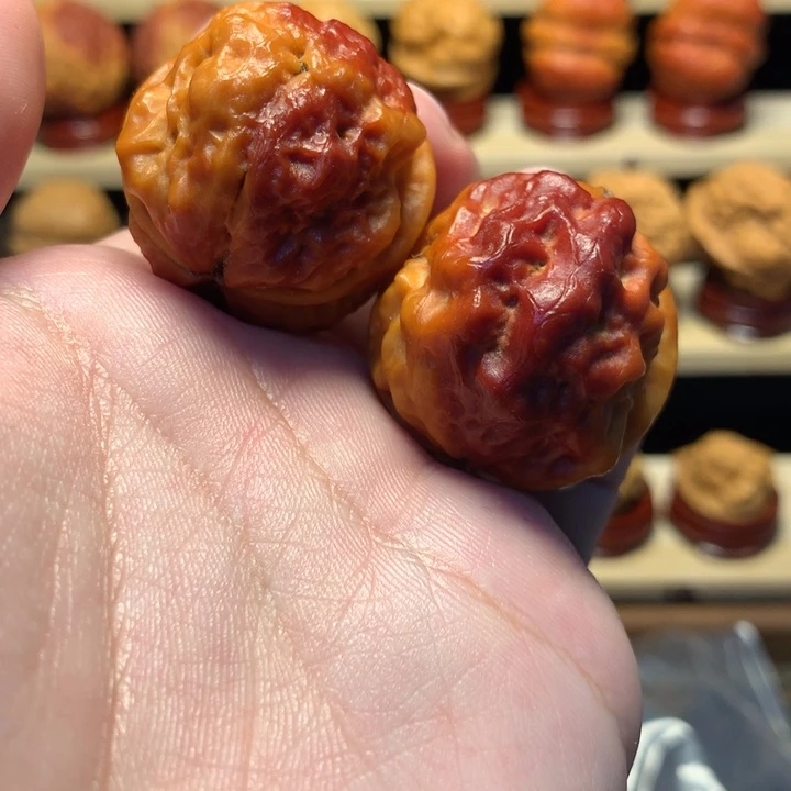 启***航把件文玩核桃36火焰琉璃