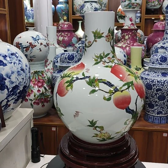 一***r瓷片景德镇陶瓷九桃天球瓶