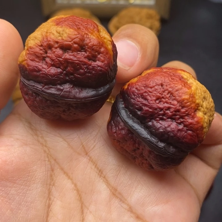 文玩核桃把件36尺肌肉蛙
