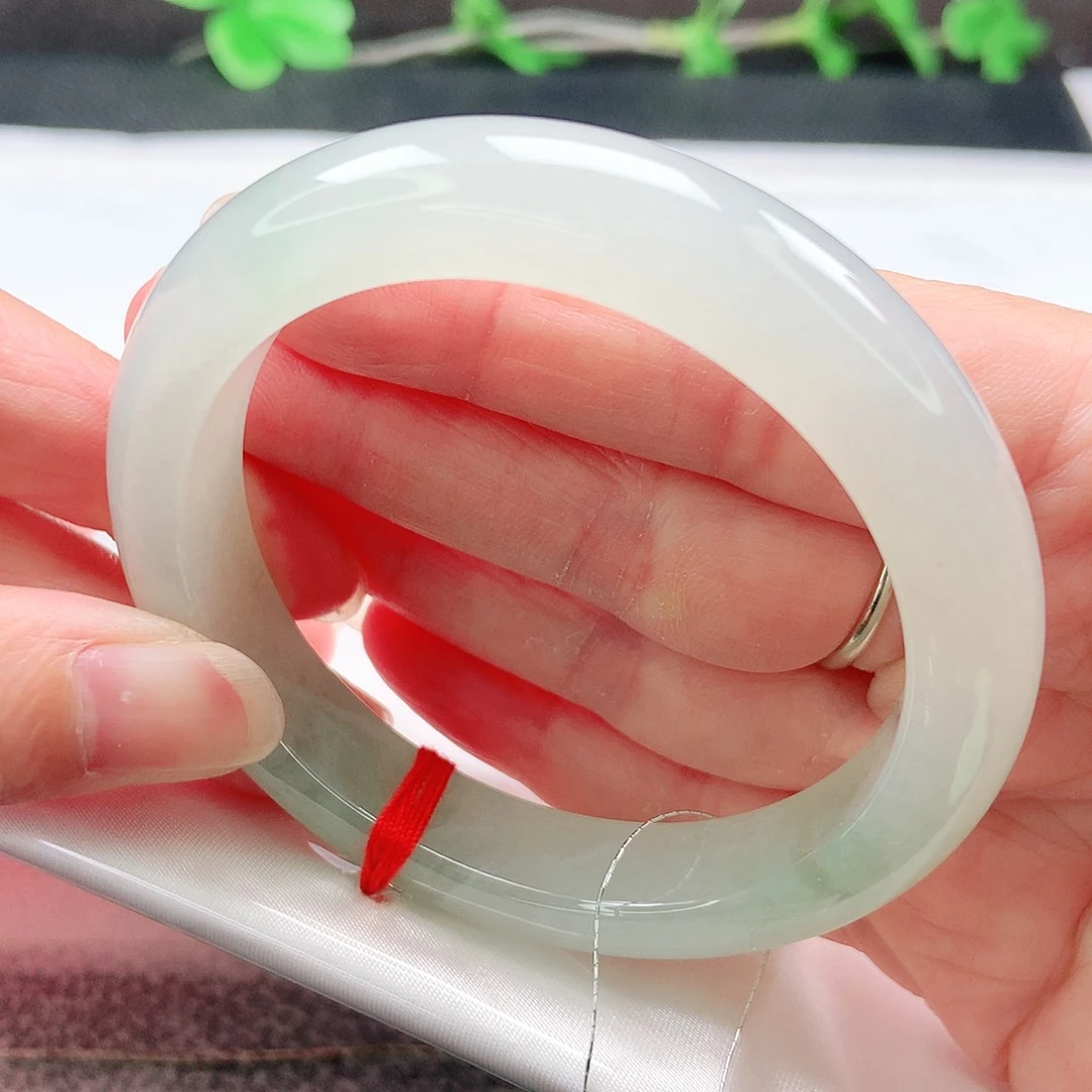 翡翠未镶嵌手镯54圈