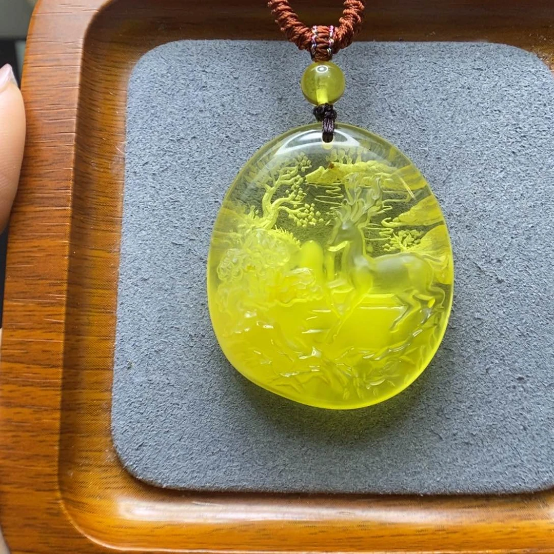 未镶嵌颈饰蜜蜡向**?郎