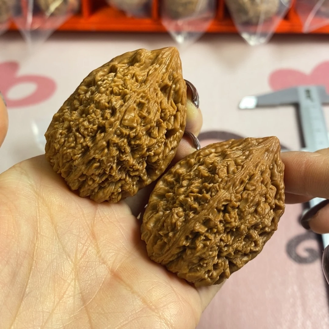 文玩核桃吊坠35蒜头480