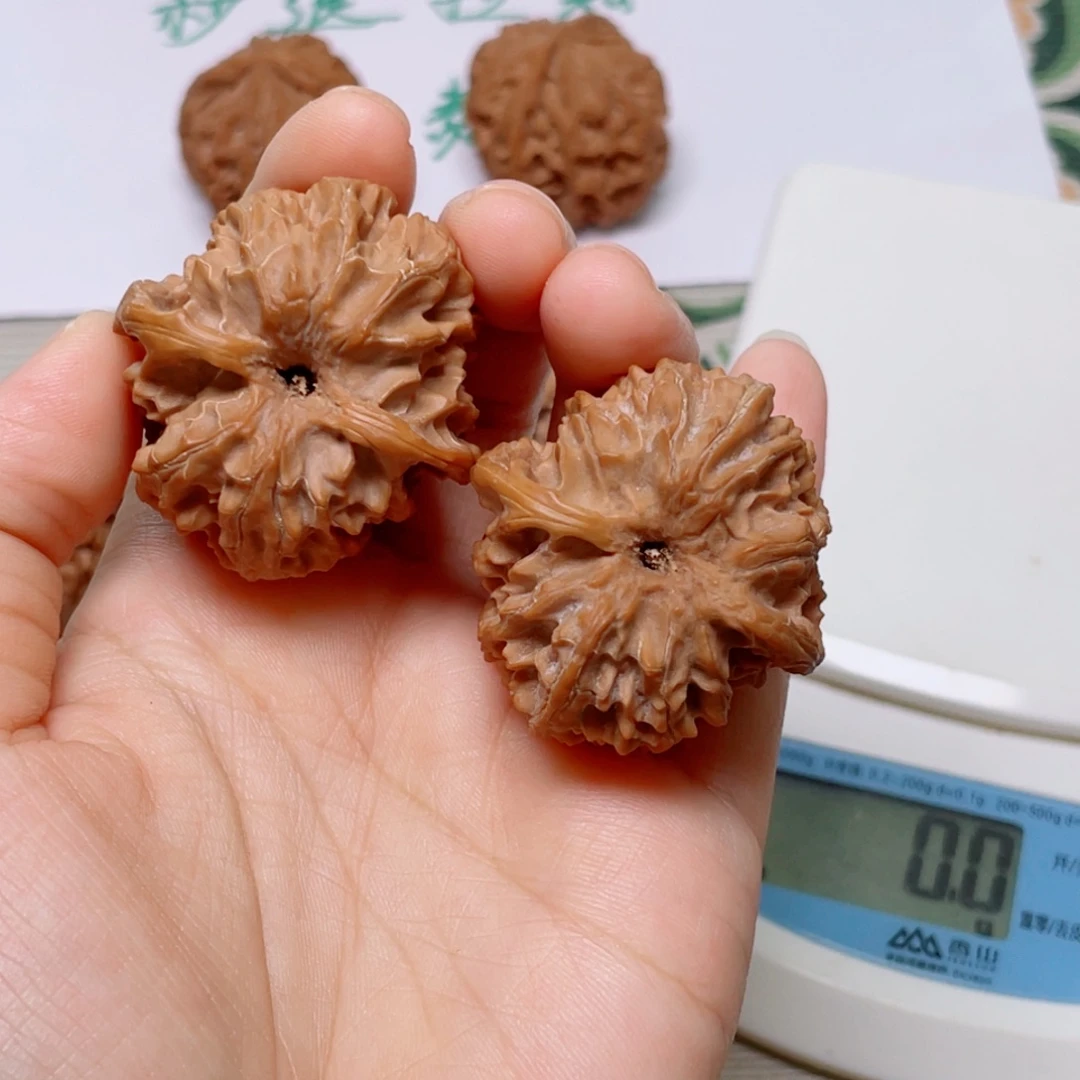 文玩核桃把件38苹果园42.5 克