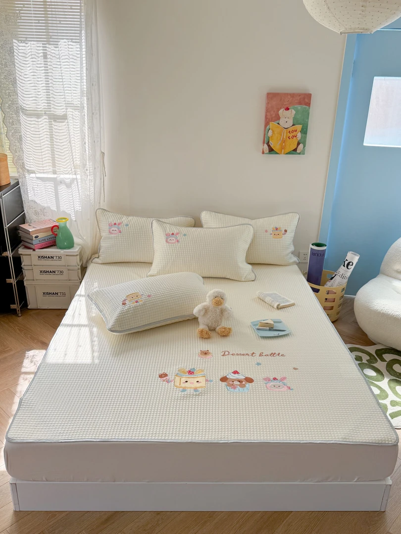 A类高分子pe凉感ins风小清新绣花款软凉席三件套柔软亲肤可机洗