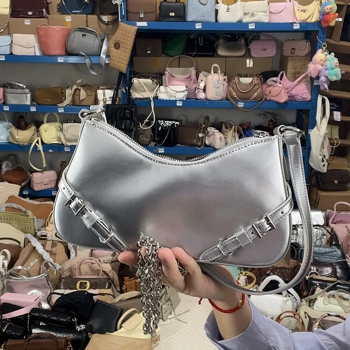 蚕丝用****3健健康康平平安安