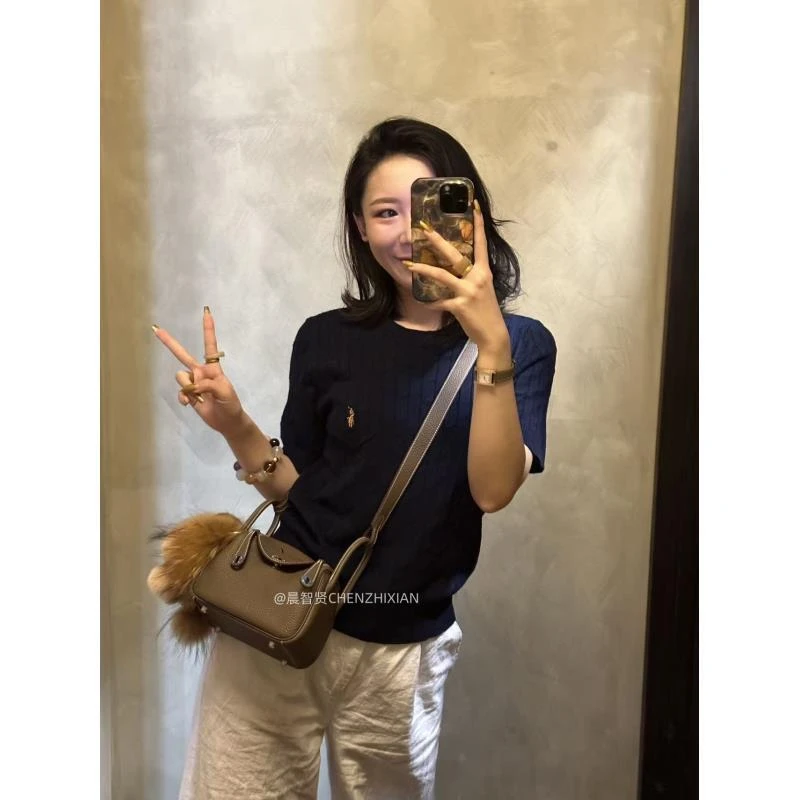 【云裳轻舞】19厘米女士纯色多色百搭休闲单肩包