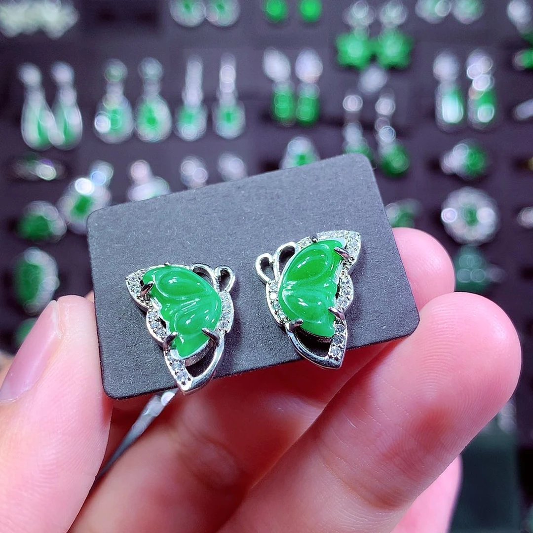 颈饰未镶嵌翡翠天然