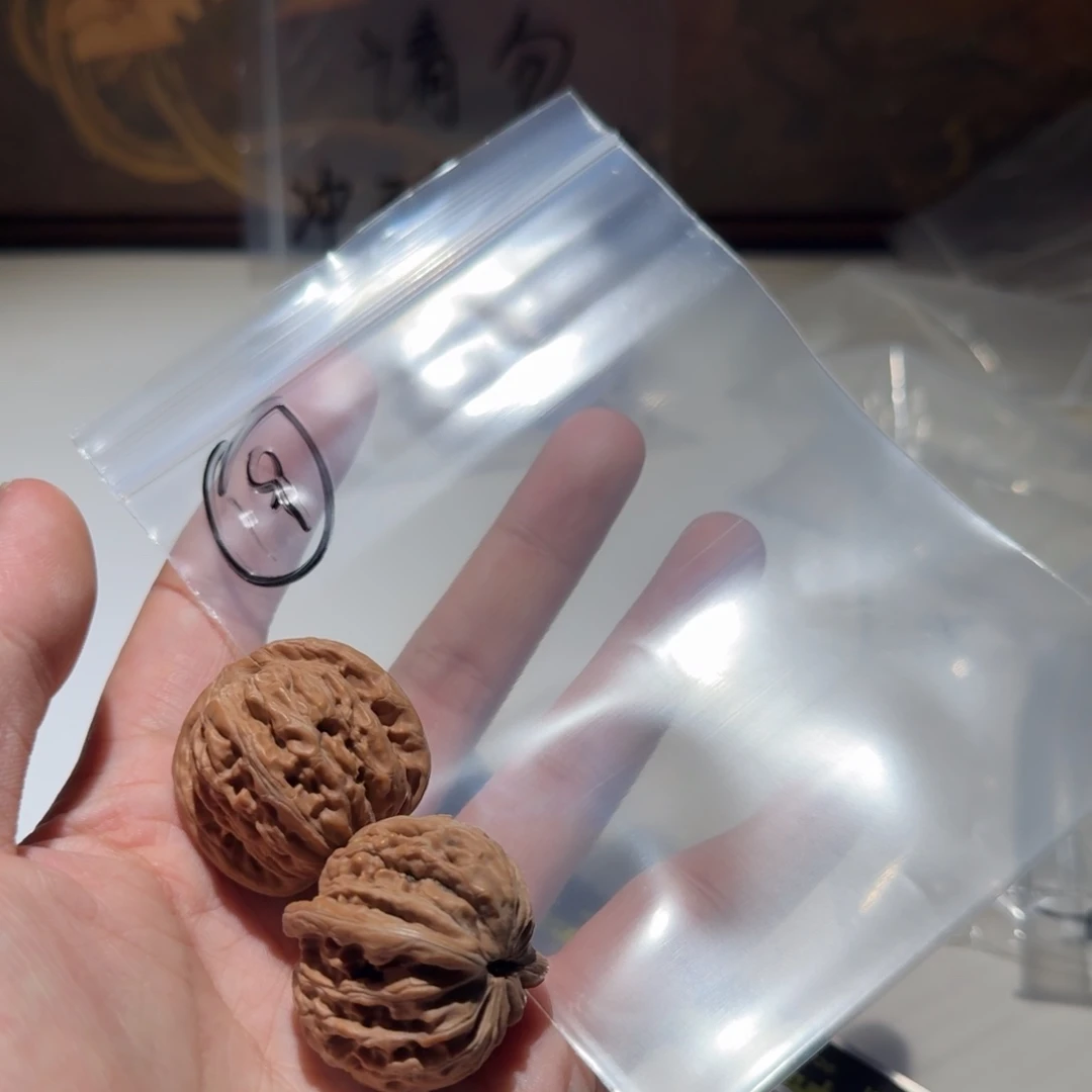 文玩核桃吊坠19号汗高