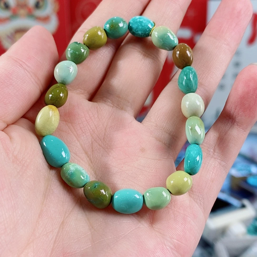 绿松石未镶嵌珠宝奇石