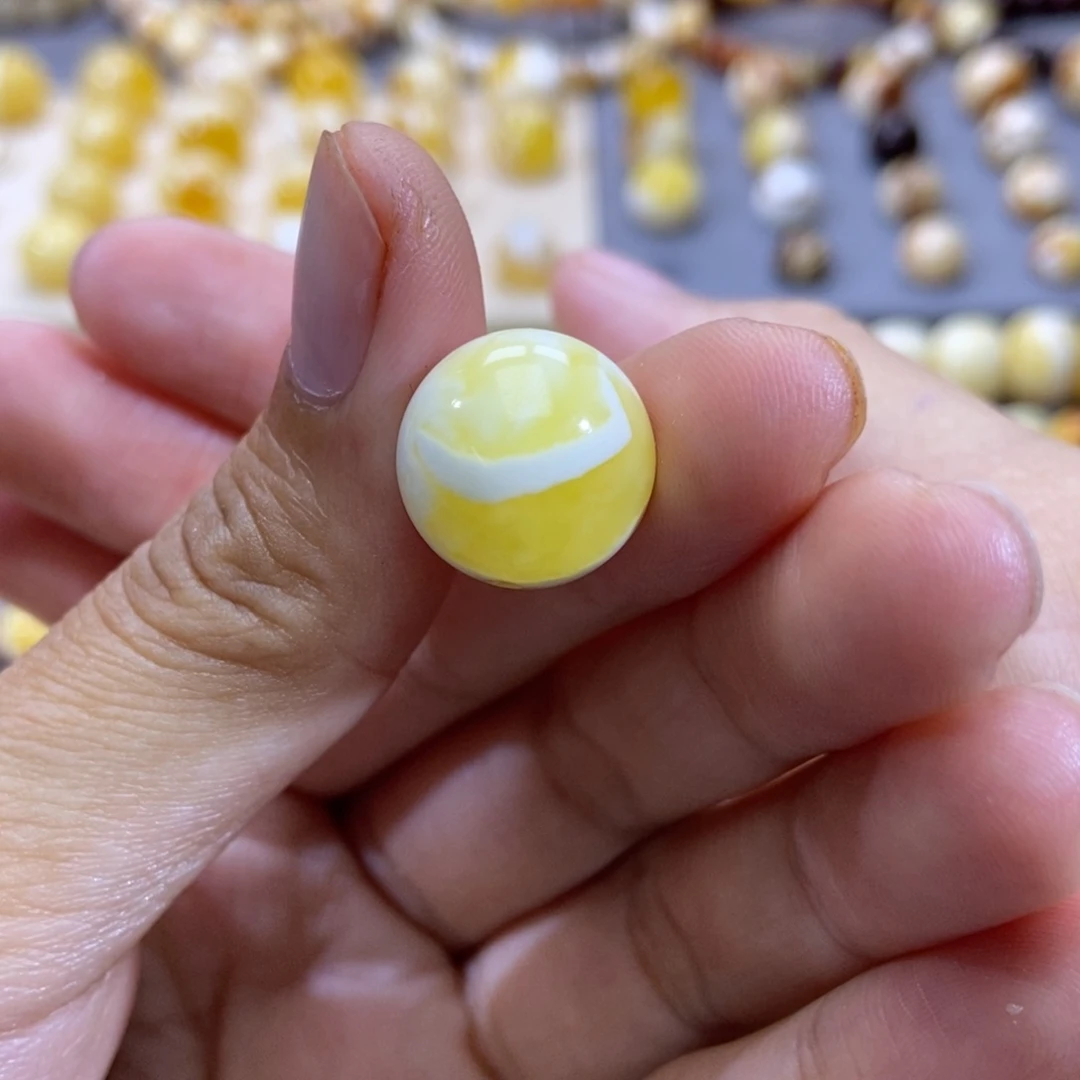 琥珀珠宝奇石未镶嵌14.9