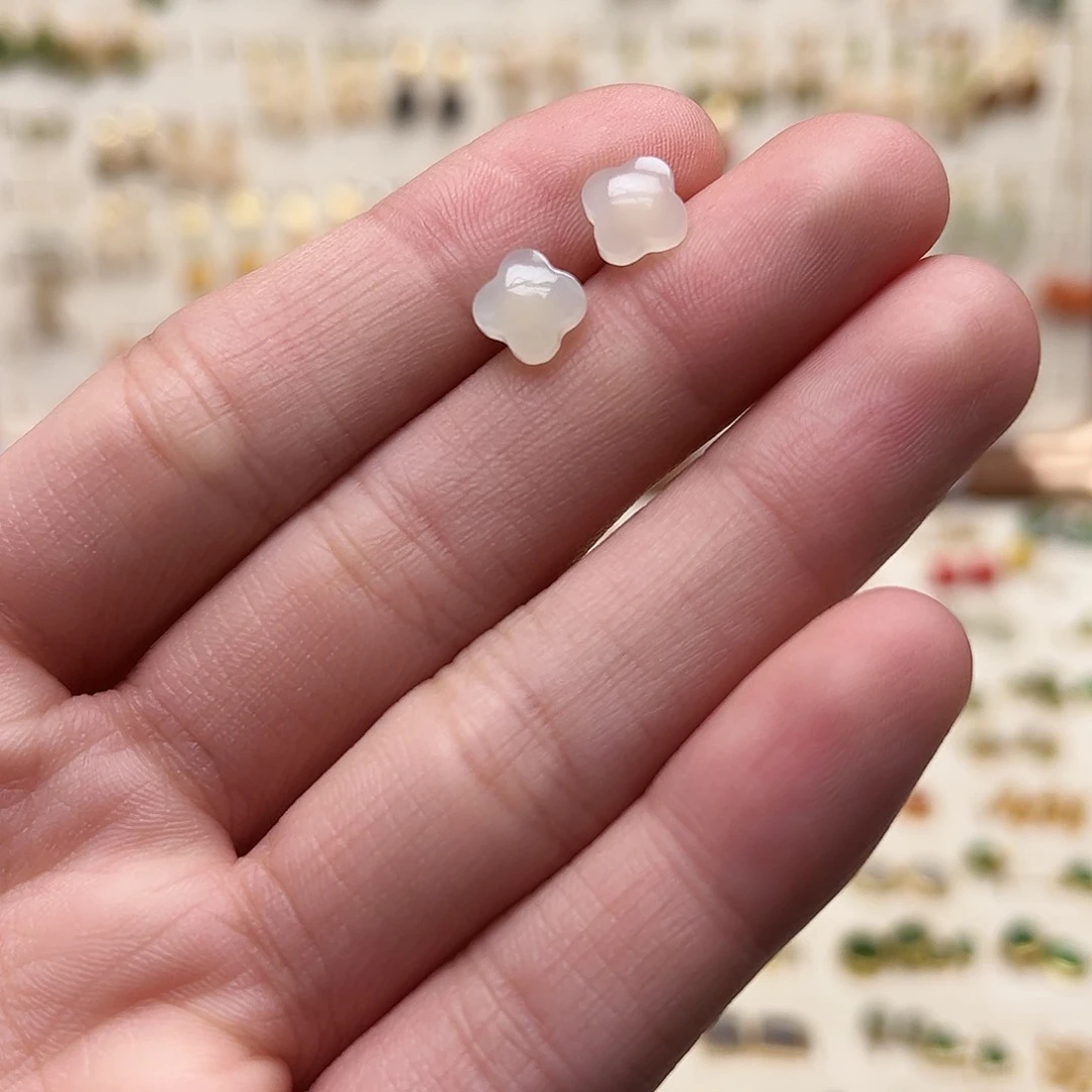 银S925镀金镶嵌和田玉耳钉