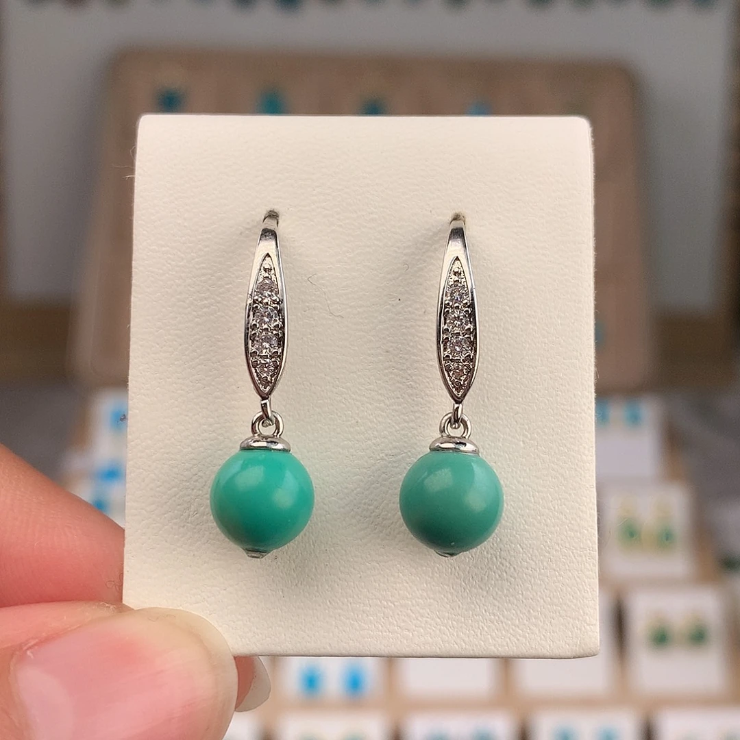 绿松石未镶嵌耳饰