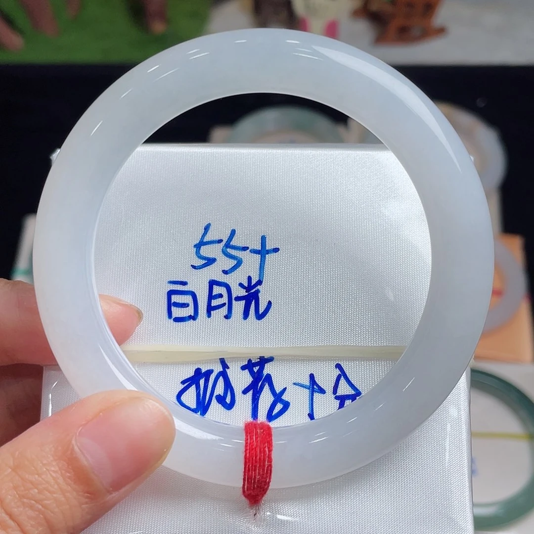 翡翠手镯未镶嵌缅甸翡翠手镯10