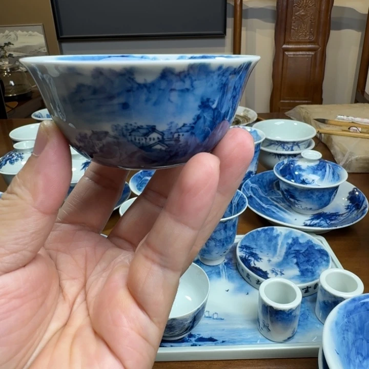 山水画和油画的画师