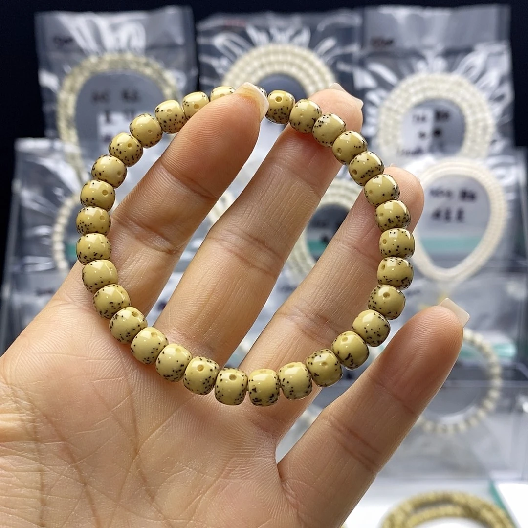 星月菩提手串7*6 石玉 通体