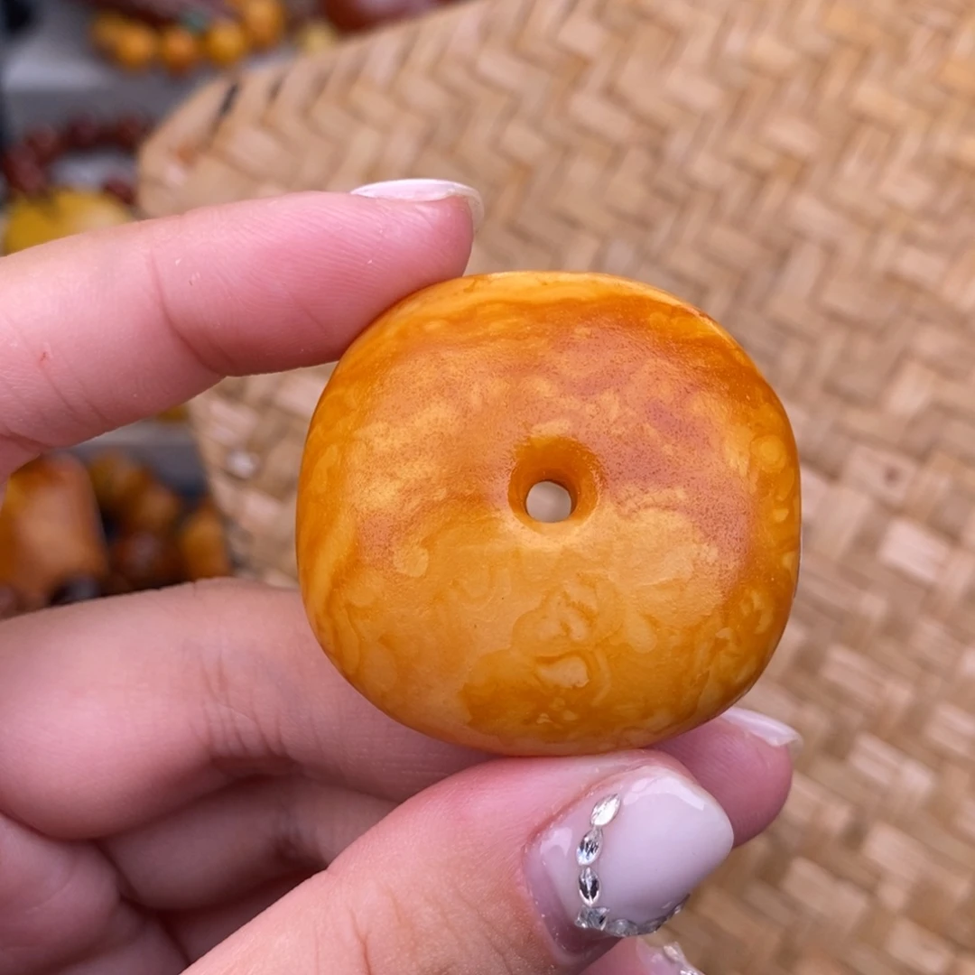 未镶嵌琥珀裸石蜜蜡T