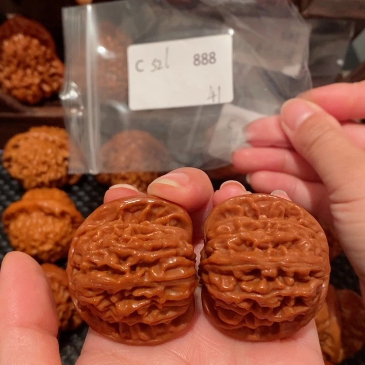 文玩核桃把件牛*精品