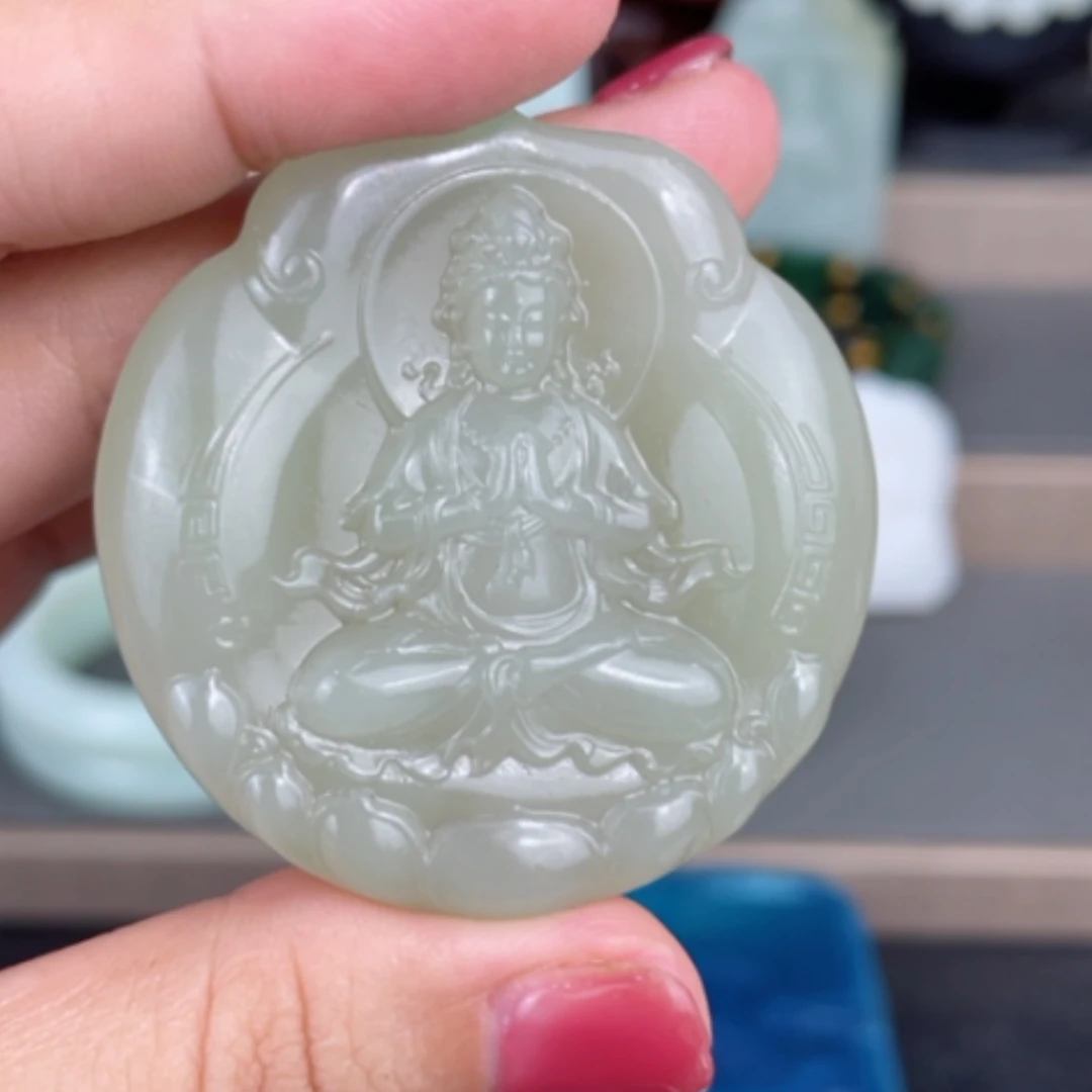 【闪购商品】颈饰未镶嵌和田玉