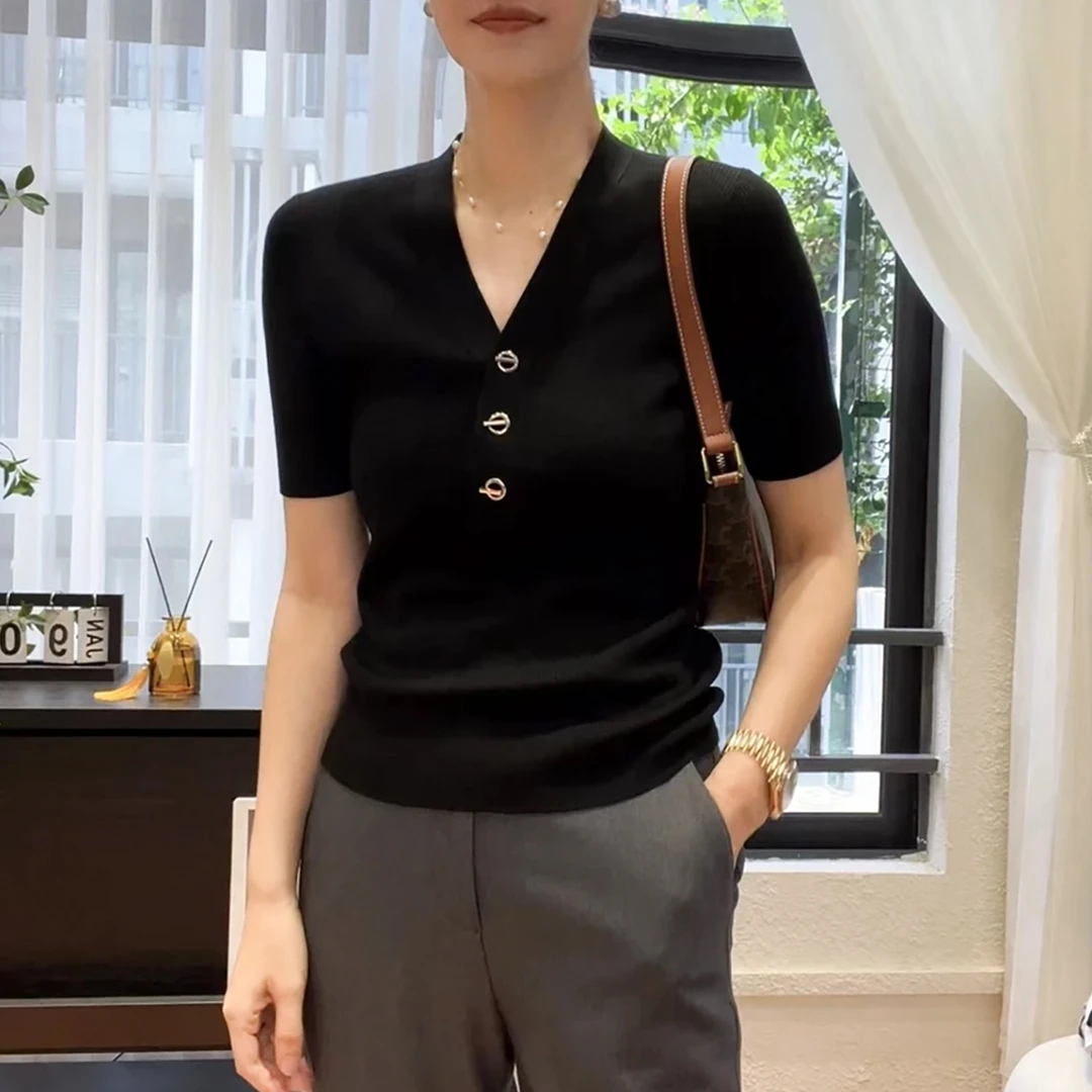 2025夏季新款女装黑色纽扣V领短袖针织衫气质百搭修身显瘦T恤上衣