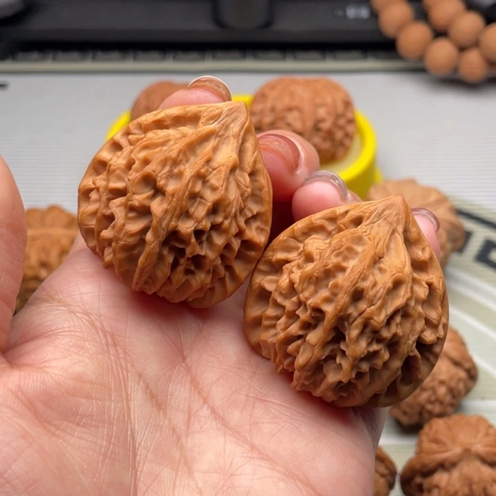 吊坠文玩核桃39龙门涧