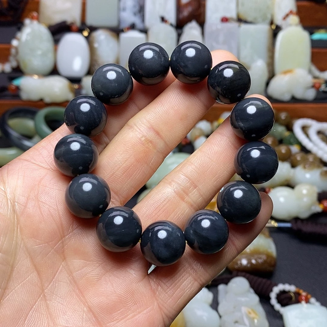 和田玉颈饰未镶嵌温**.