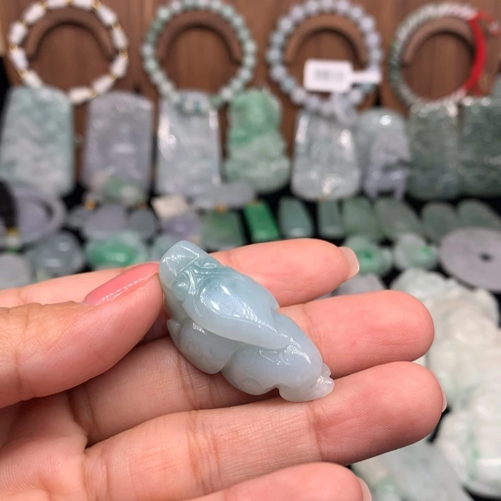 颈饰未镶嵌翡翠11