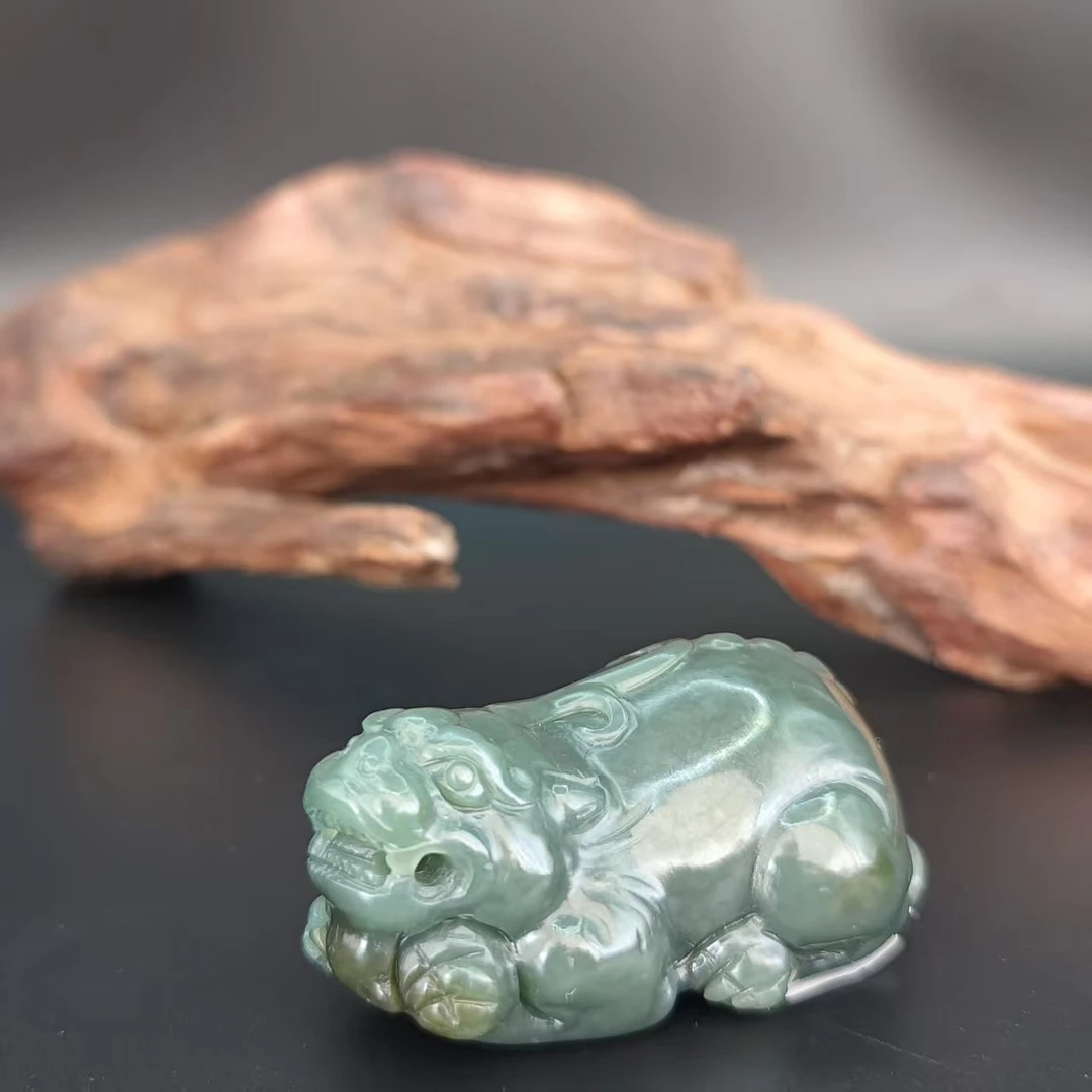 T和田玉貔貅吊坠1200