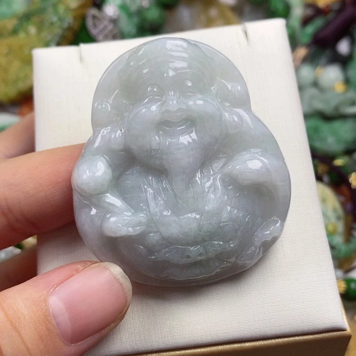 翡翠未镶嵌吊坠(赠链)