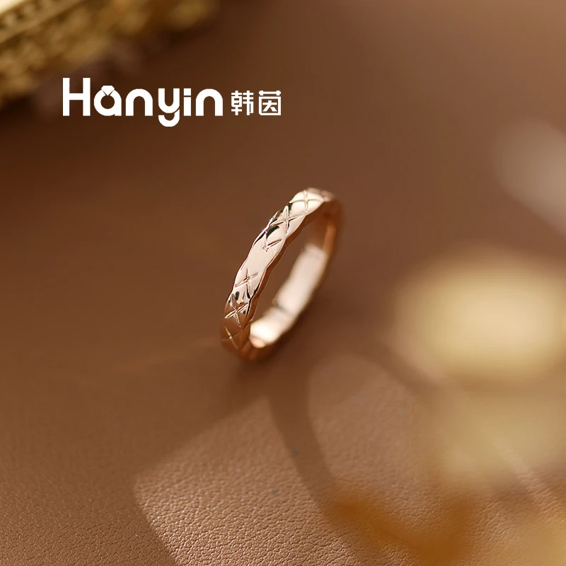 铜合金戒指 高定版轻奢菱格窄边闭口指环7/8码AAA