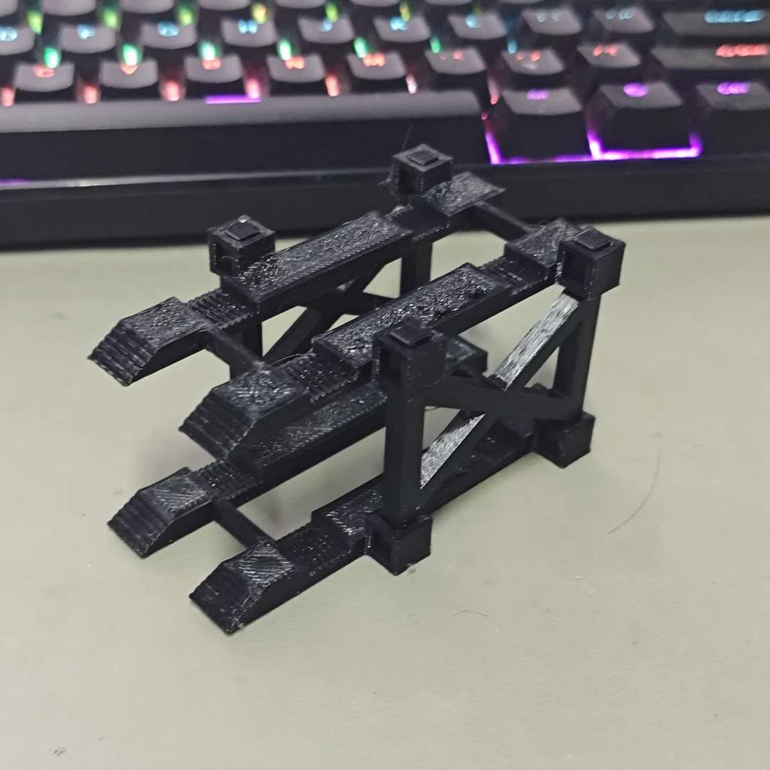 1:64小比例车模型场景停车台收纳架风火轮停车架改装场景模型玩具