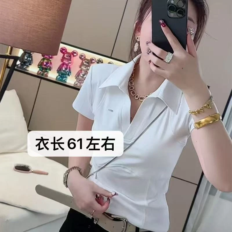 凤儿家-11215 polo领显瘦金属标半袖上衣