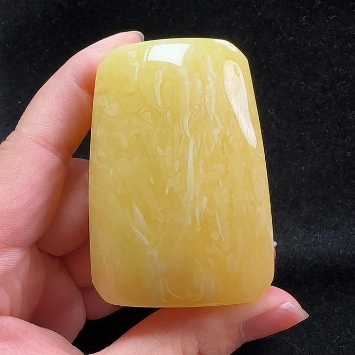 未镶嵌蜜蜡珠宝奇石