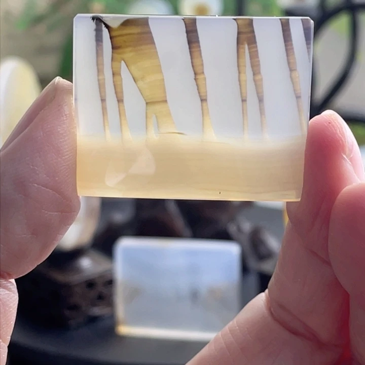 玛瑙/玉髓珠宝半成品未镶嵌赵**.