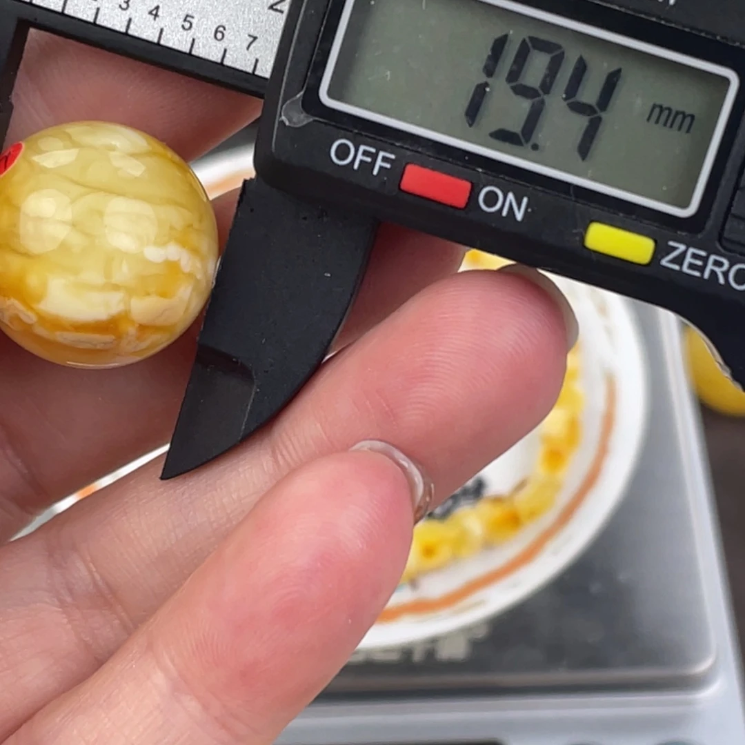裸石蜜蜡未镶嵌微瑕135