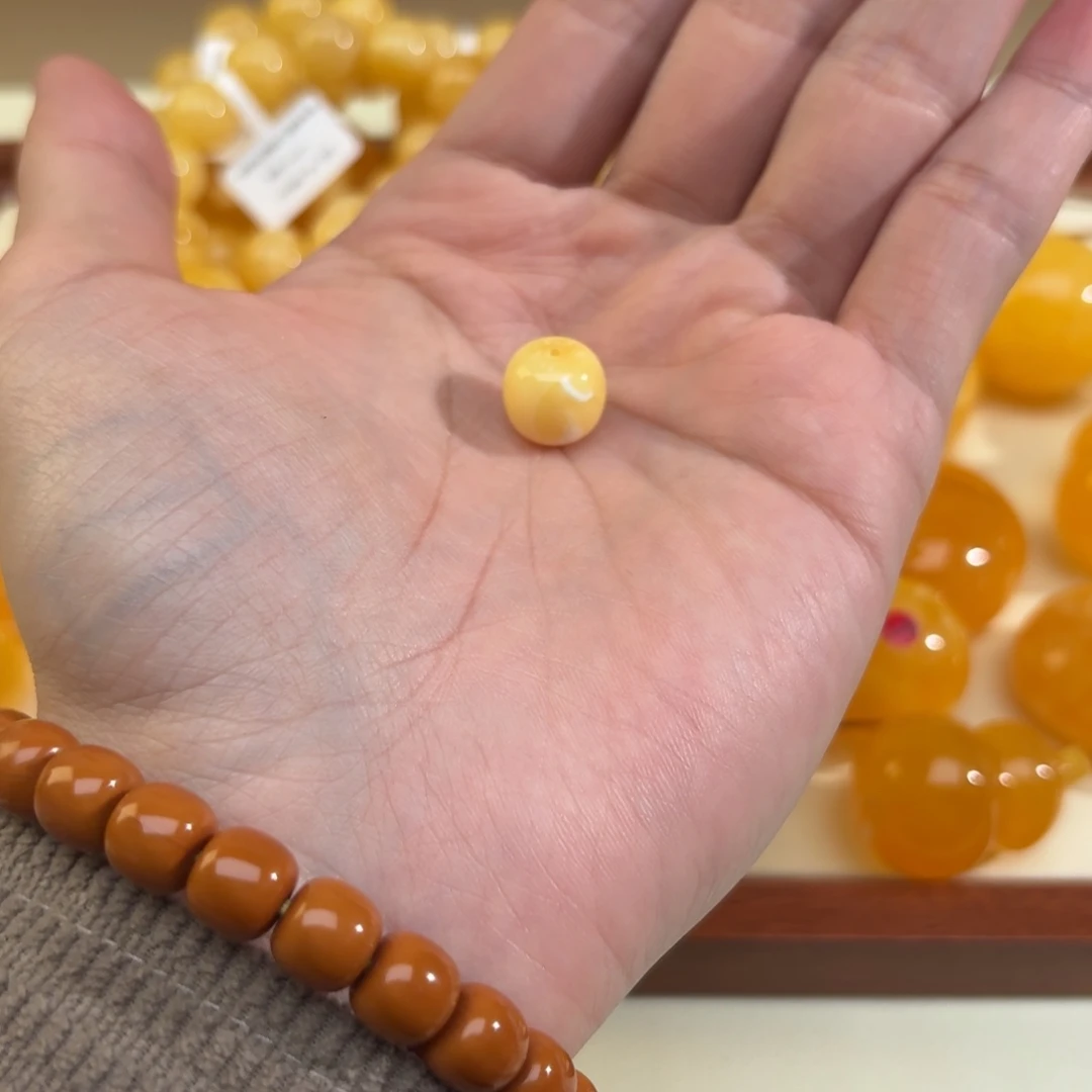 琥珀未镶嵌裸石琥珀蜜蜡