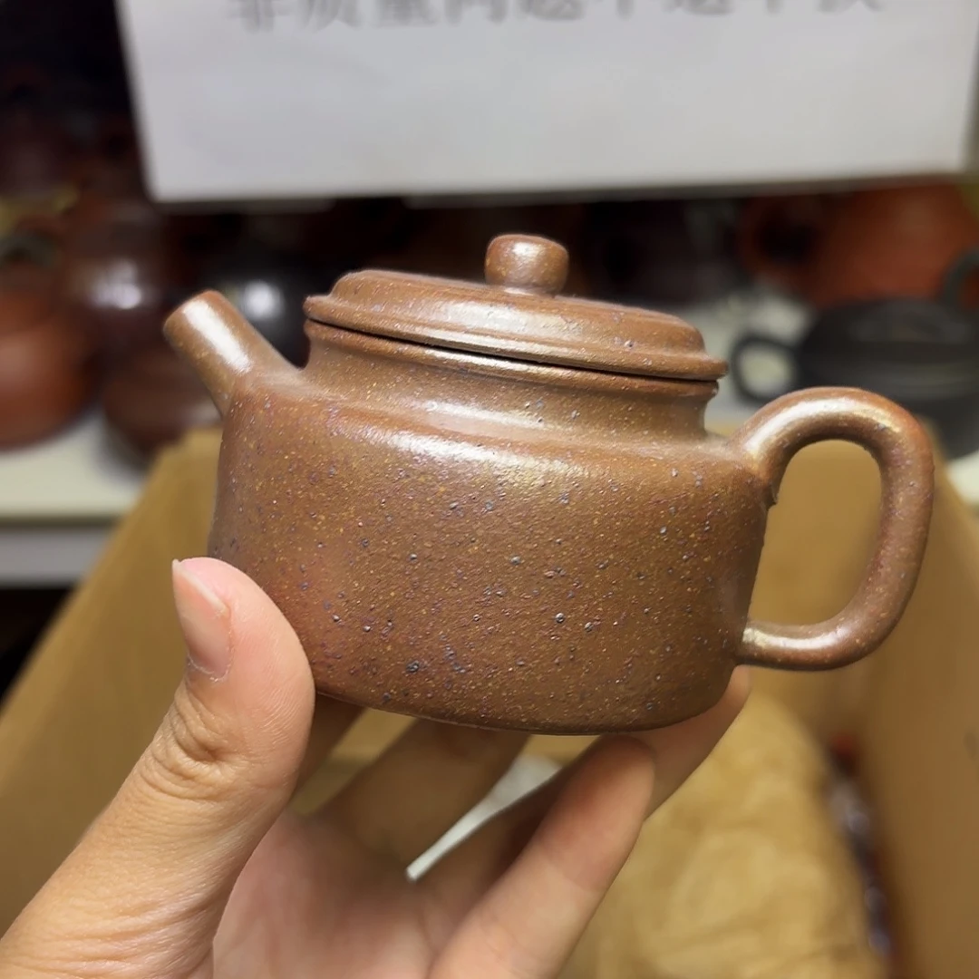 甄选宜兴本土紫砂壶