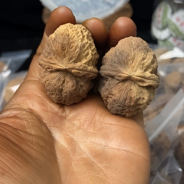 把件文玩核桃云南铁核桃基地82