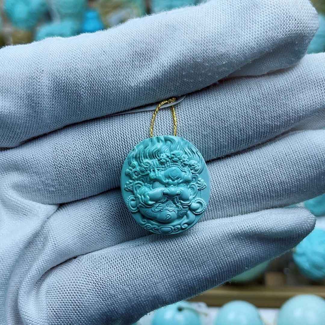 绿松石未镶嵌珠宝奇石