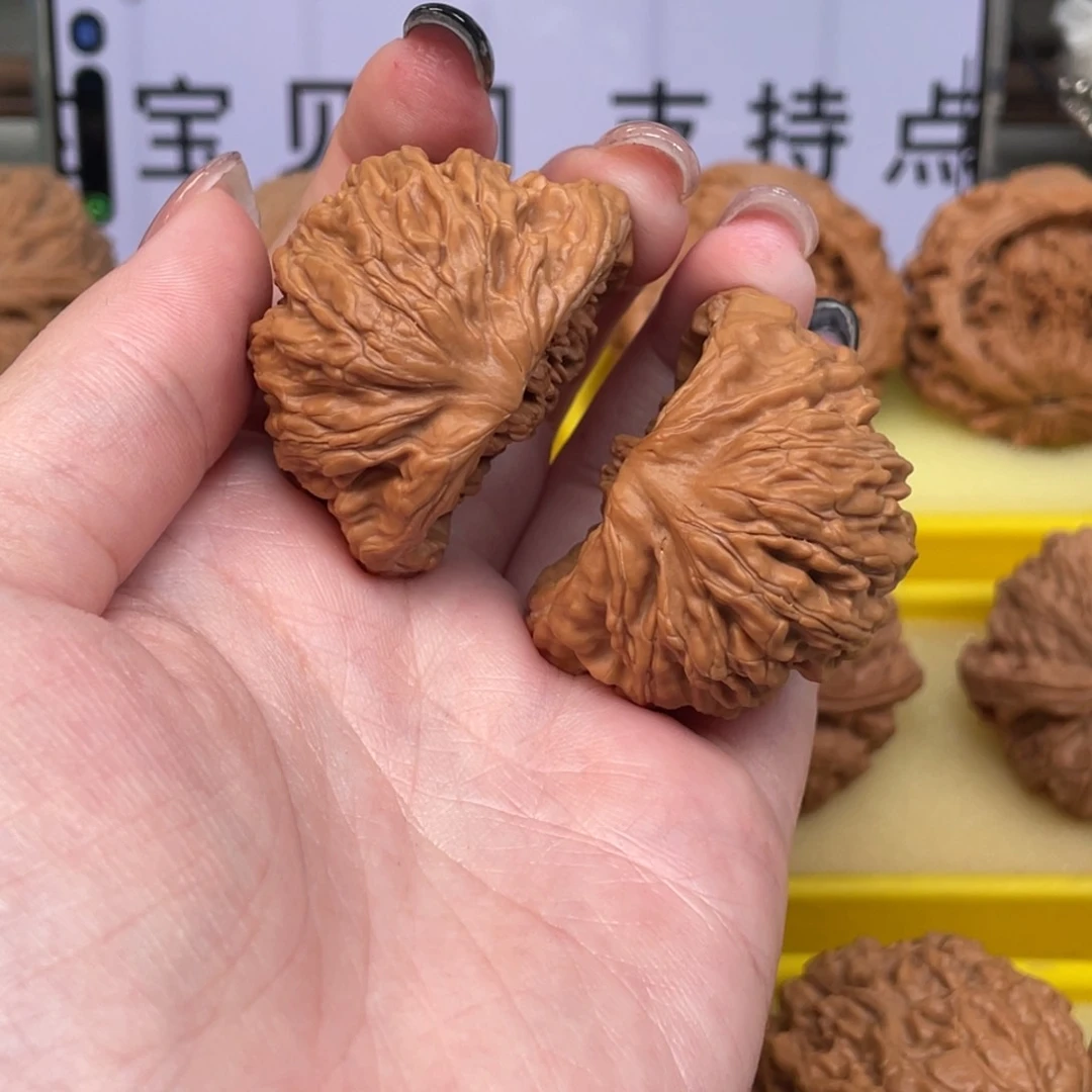 吊坠文玩核桃小****耶四座楼蛇