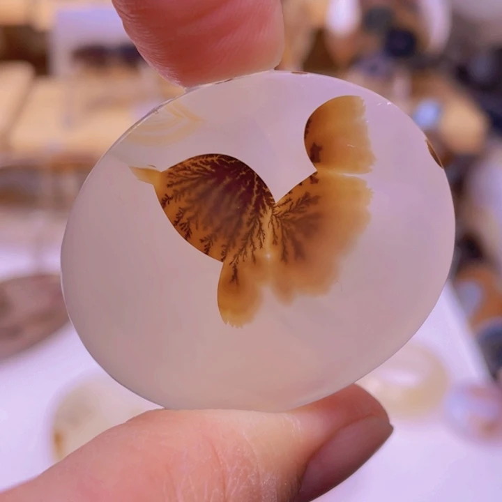 张***9玛瑙/玉髓未镶嵌吊坠(不含链)