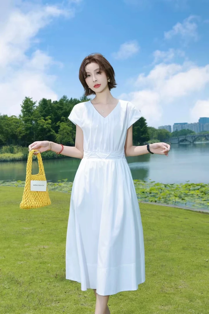 法式V领掐腰小飞袖气质连衣裙96971