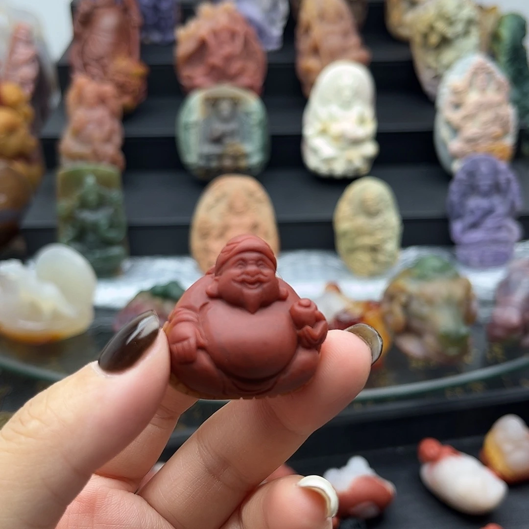 颈饰未镶嵌石英质玉