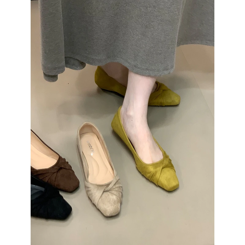 NQL-3196-20法式气质扭结粗跟单鞋2025绒面一脚蹬软底通勤工作室