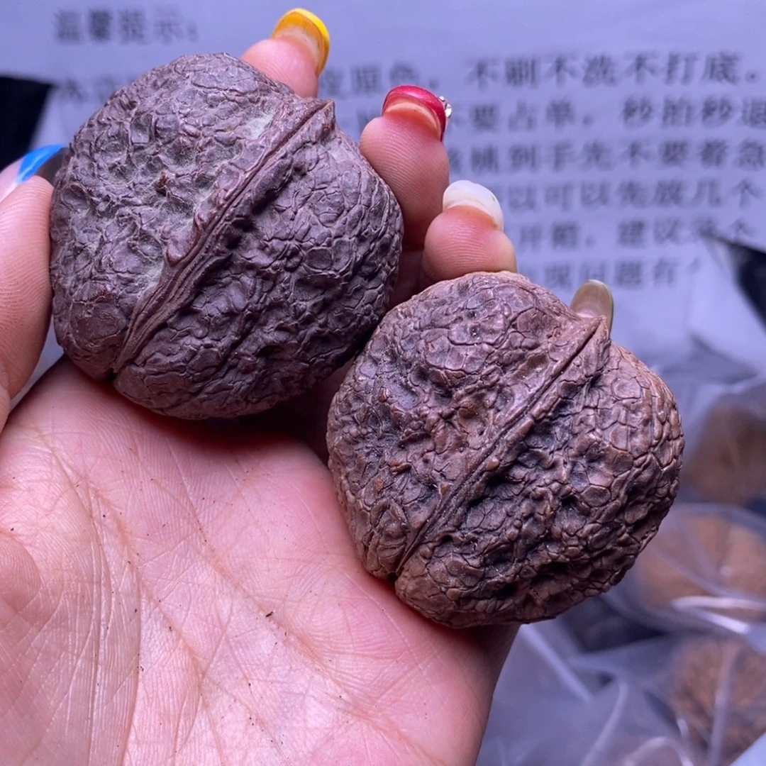 文玩核桃把件云南野生铁核桃44号45mm