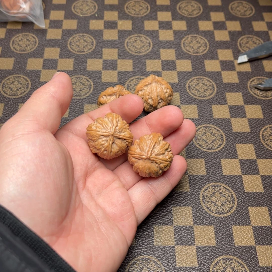 文玩核桃把件620000000000