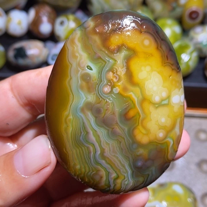 未镶嵌玛瑙/玉髓珠宝半成品94