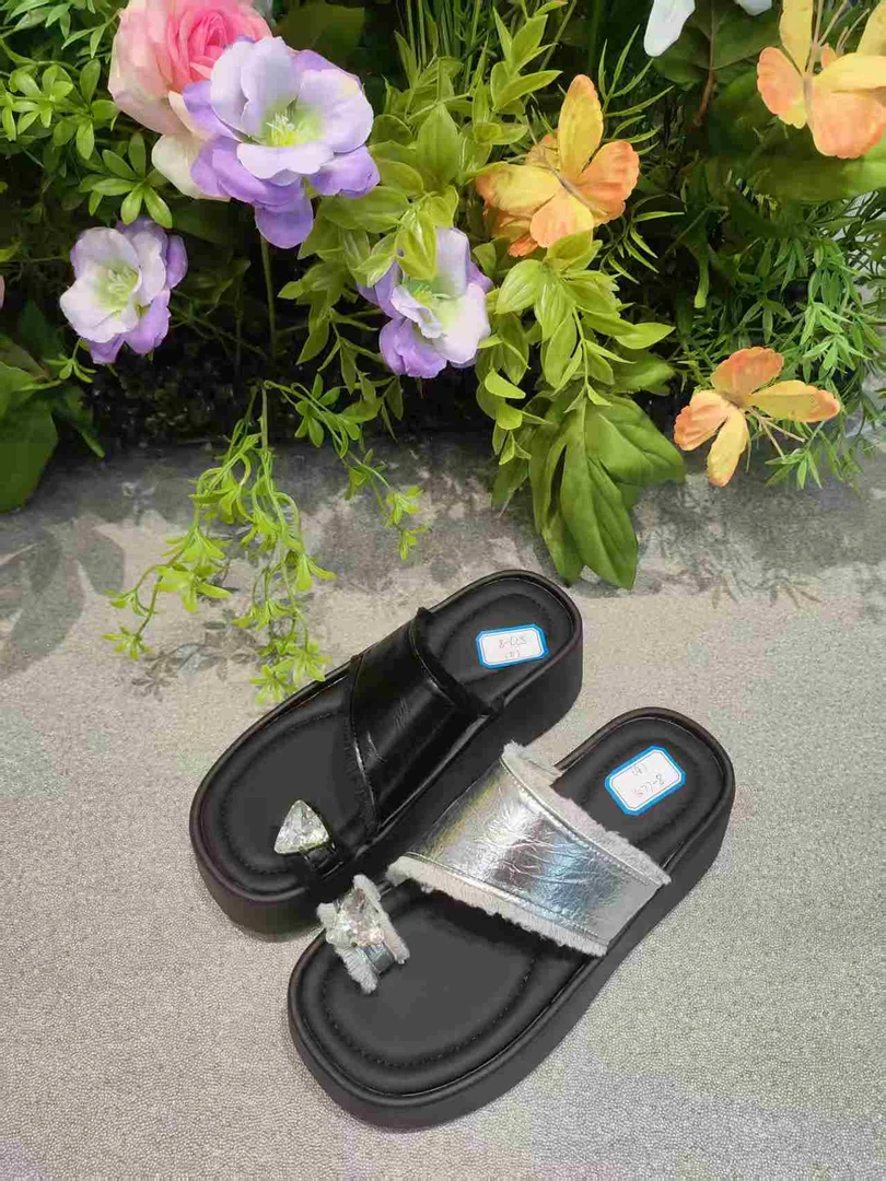 （4）欧美佳春秋新款时尚拖鞋577-8